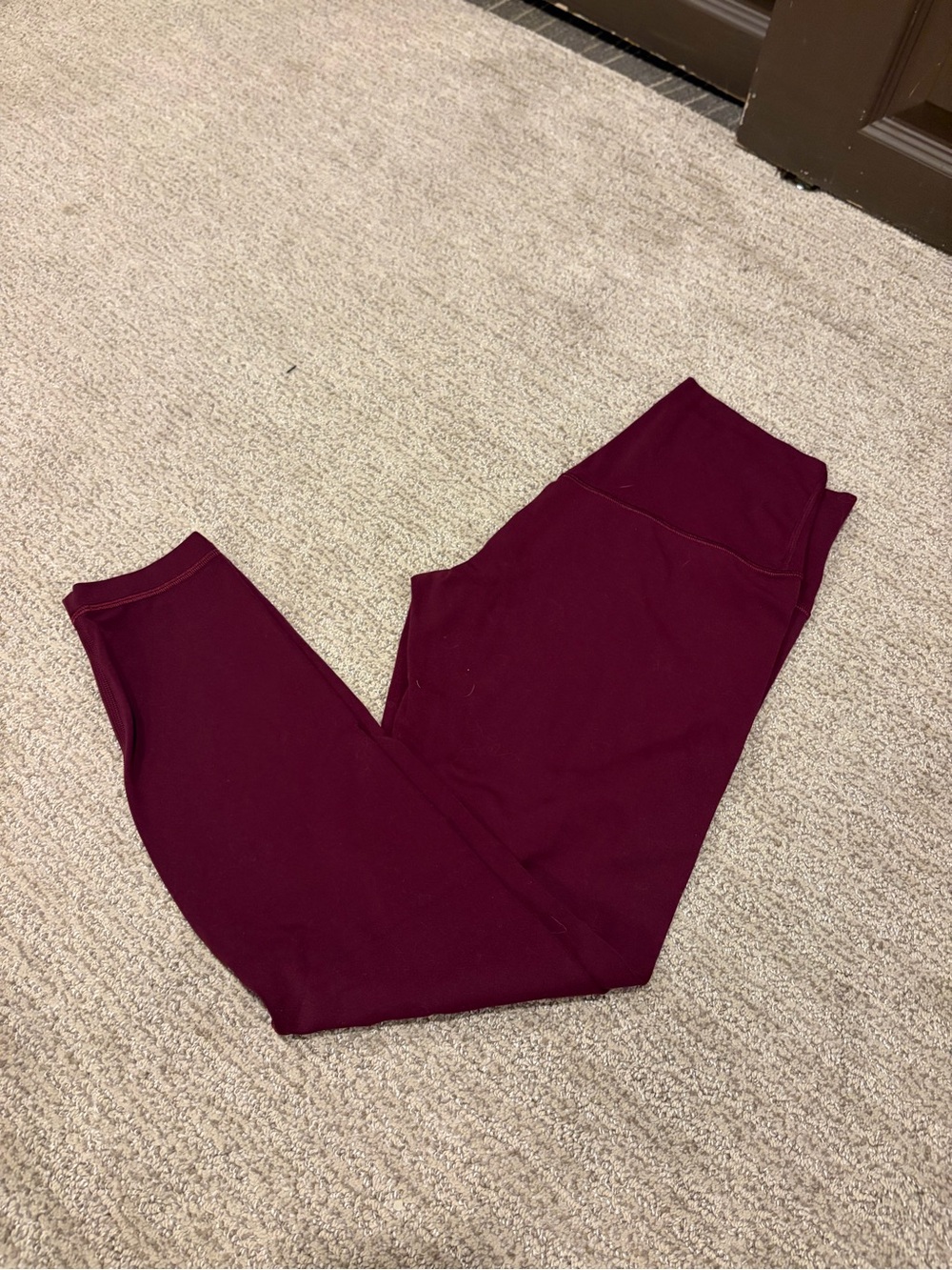 Lululemon burgundy aligns